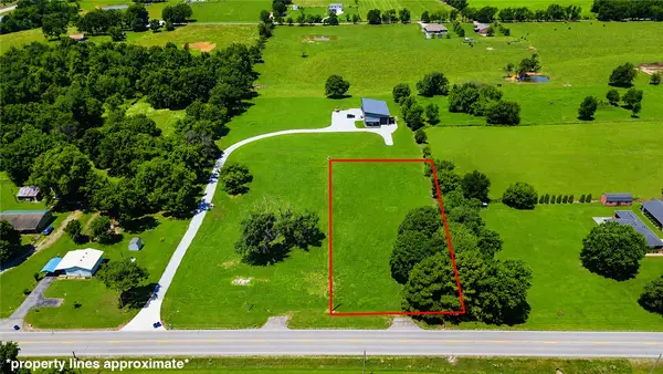 13215 Ar 279 Highway, Gravette, AR 72739