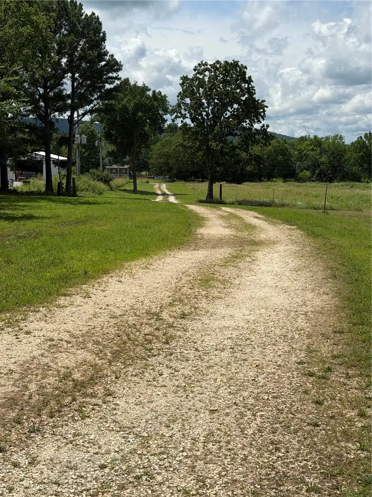 108 E Wolfdale Road, Farmington, AR 72730 - #3