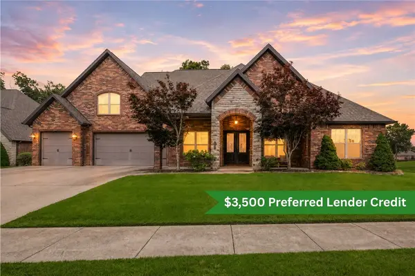 500 NE Lake Pointe Place, Bentonville, AR 72712