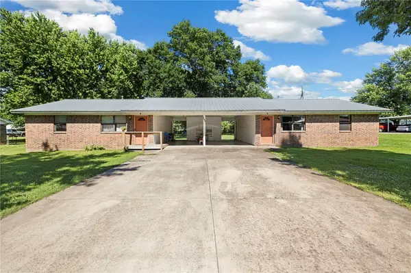 305 Pittman Street, Prairie Grove, AR 72753