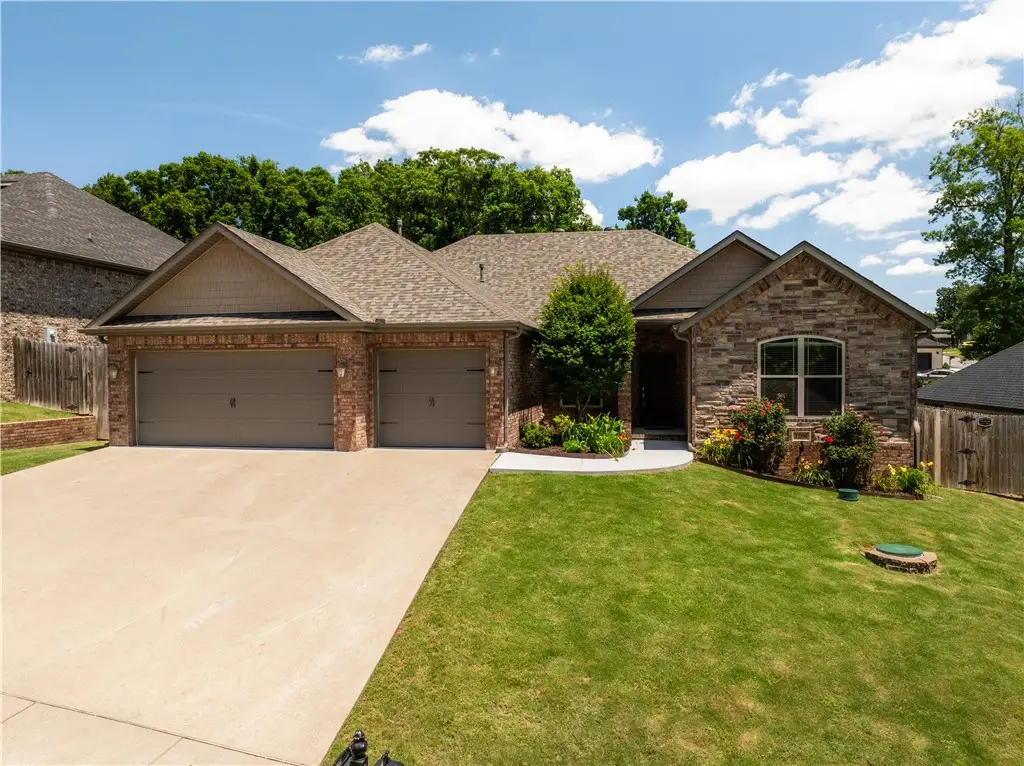 1206 Sycamore Street, Cave Springs, AR 72718 - #1