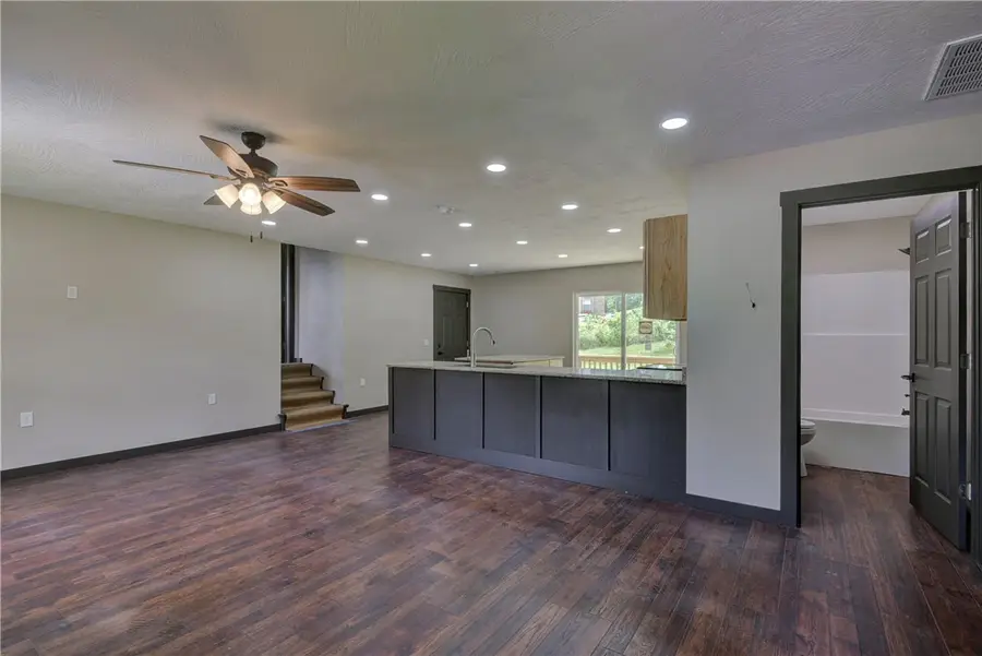 606 Old Exeter, Cassville, MO 65625 - #3