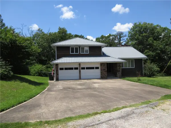 396 County Road 241, Eureka Springs, AR 72632