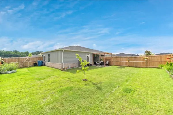 6615 NW Gregory Street, Bentonville, AR 72713