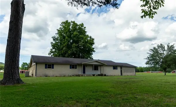 232 Center Valley Road, Russellville, AR 72802