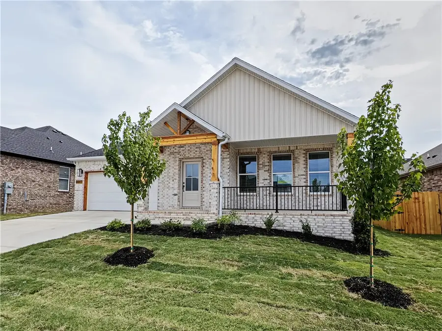 6607 SW Orange Avenue, Bentonville, AR 72713 - #2