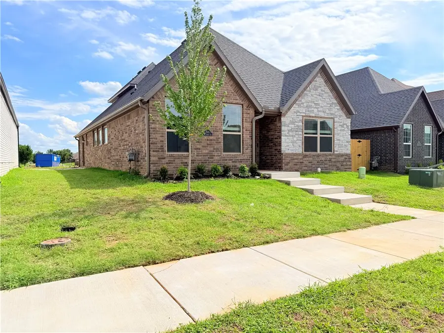 2905 SW Lovely Lane, Bentonville, AR 72713 - #2
