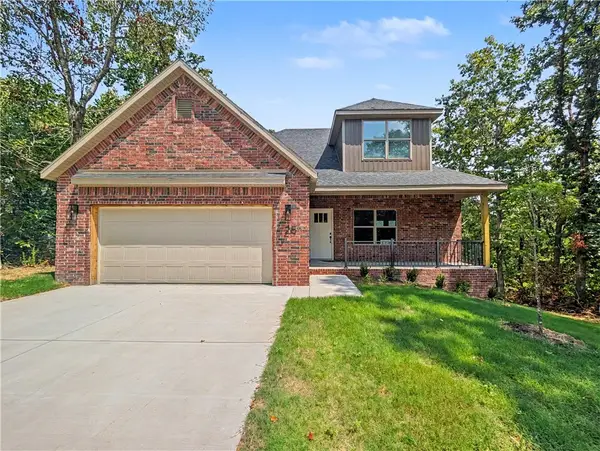 25 Sheffield Drive, Bella Vista, AR 72714