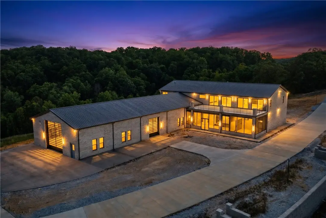 10257 Broken Bow Trail, Rogers, AR 72756 - #1