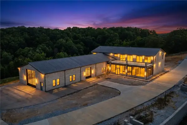 10257 Broken Bow Trail, Rogers, AR 72756