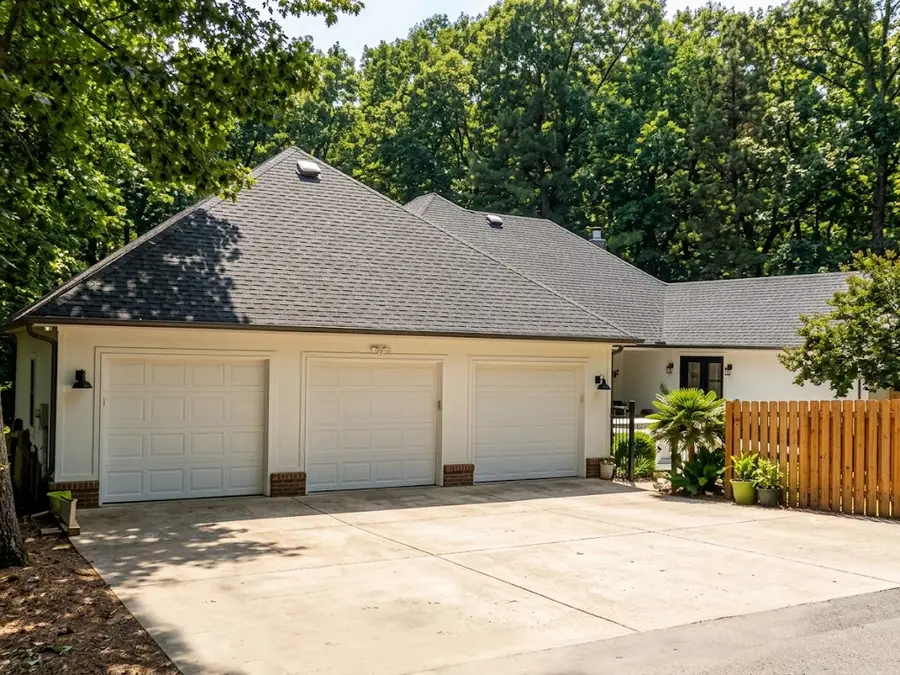 19489 Oak Circle, Springdale, AR 72764 - #2