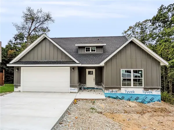 7 Bexhill Circle, Bella Vista, AR 72714