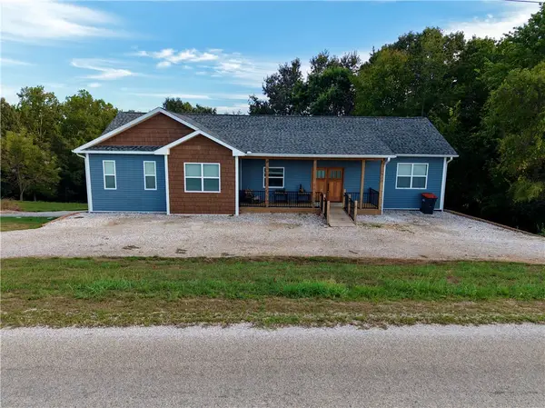 20010 W Vanzant Road, Springdale, AR 72764