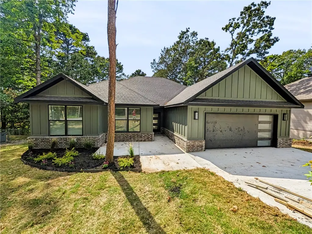 12 Radcliffe Drive, Bella Vista, AR 72714 - #1