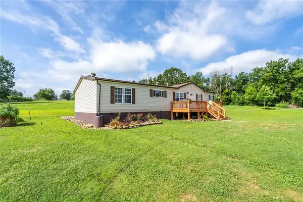 8437 Grady Lane, Decatur, AR 72722