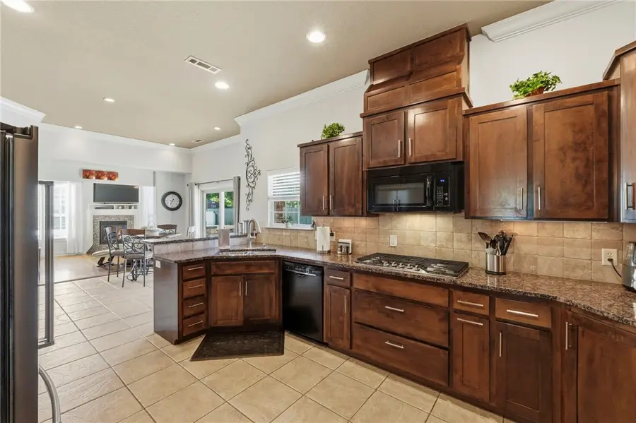 1407 NW 3rd Street, Bentonville, AR 72712 - #2