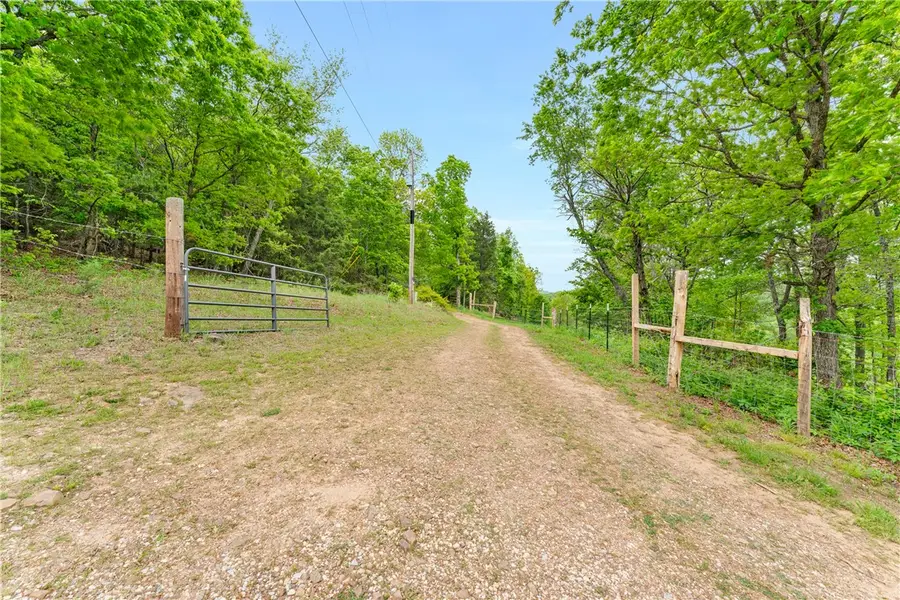 568 Madison 6182, Wesley, AR 72773 - #3