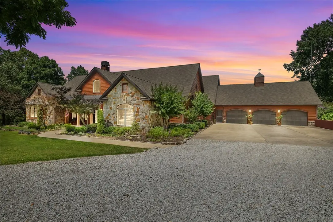 315 Buck Skin Ridge, Pineville, MO 64856 - #1