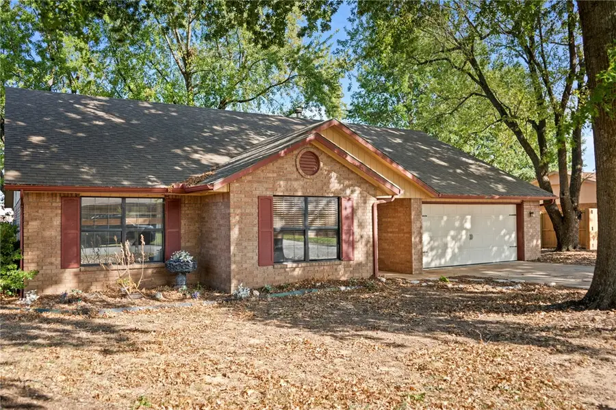 601 Garland Place, Lowell, AR 72745 - #2