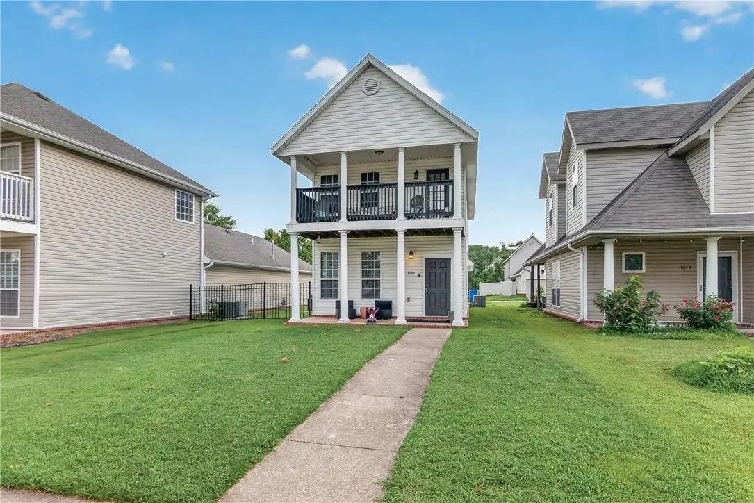 3648 S Tower Circle, Fayetteville, AR 72704 - #1