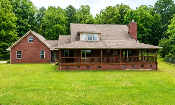 684 Pr 2479, Clarksville, AR 72830
