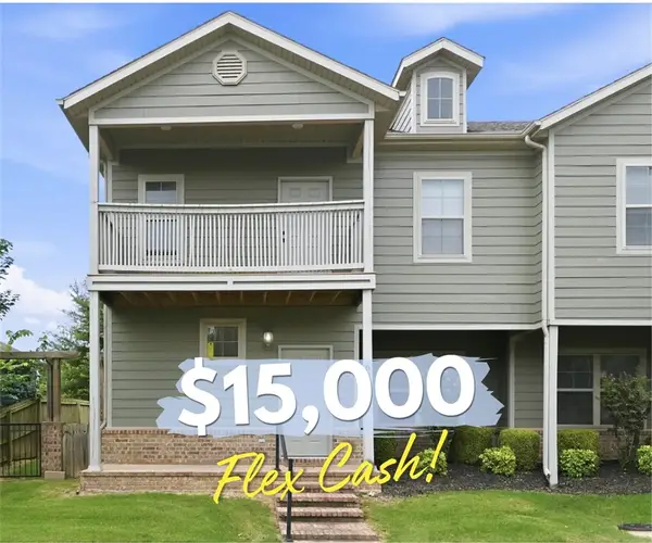 697 N Wordsworth Lane, Fayetteville, AR 72704