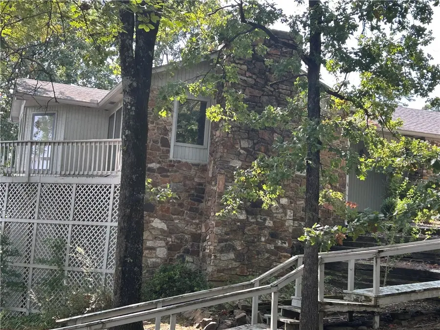 61 Abbey Road, Russellville, AR 72802 - #2