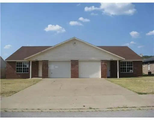3070 Stagecoach Avenue #A&B, Springdale, AR 72764 - #1
