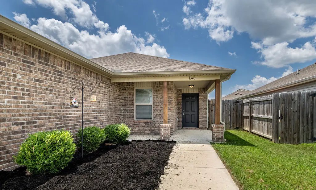 1349 S Kingfisher Lane, Fayetteville, AR 72701 - #1
