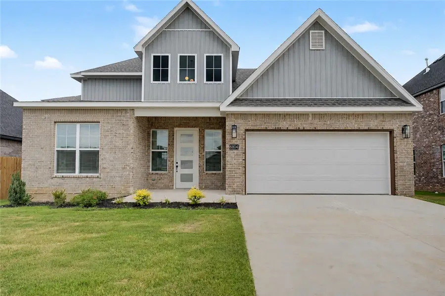 6804 SW Orange Avenue, Bentonville, AR 72713 - #2
