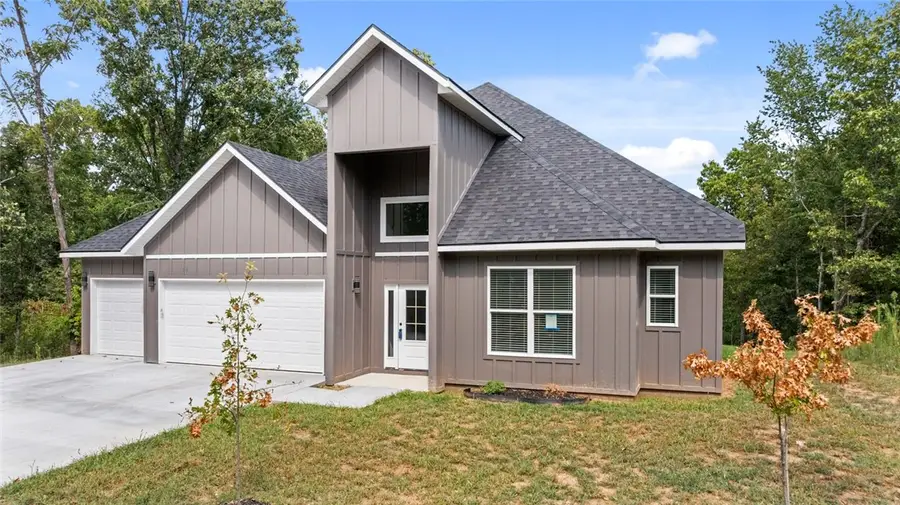 41 S Cheshnut Drive, Bella Vista, AR 72714 - #3