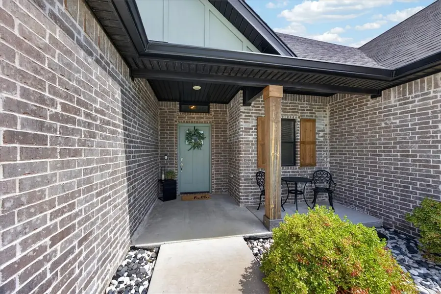 1184 Giulia Avenue, Tontitown, AR 72762 - #2