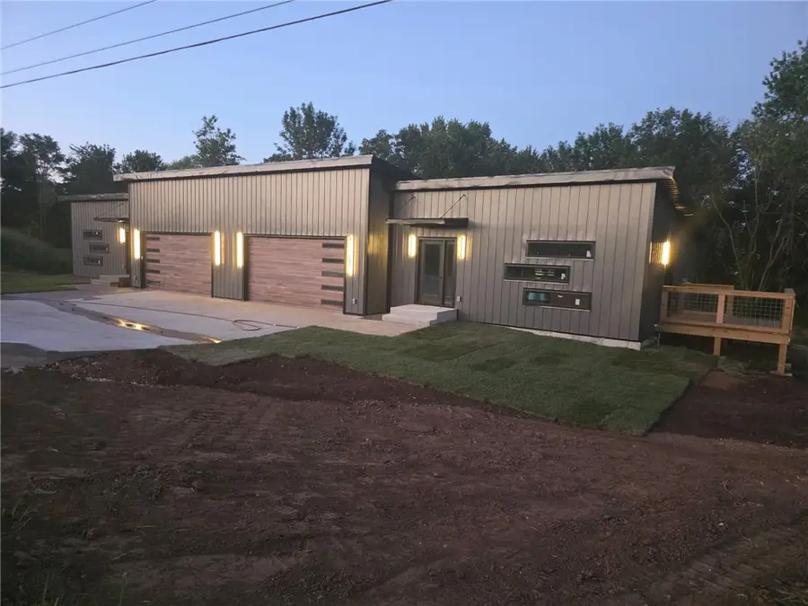 1535 N Eisenhower, Monett, MO 65708 - #2