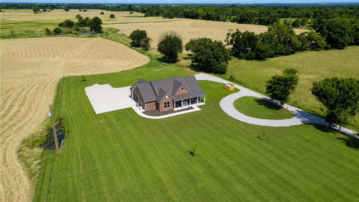 10101 N Highway 43, Maysville, AR 72747 - #1