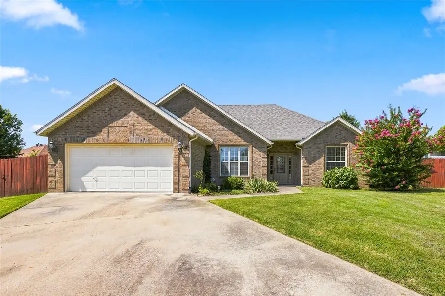 1101 Shiraz Drive, Centerton, AR 72719 - #2