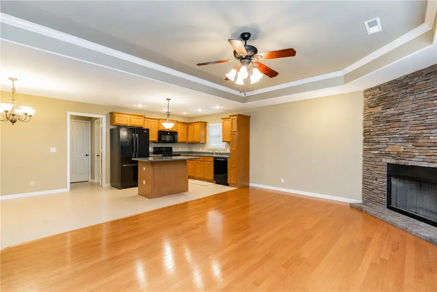 9 Pitchford Lane, Bella Vista, AR 72714 - #3