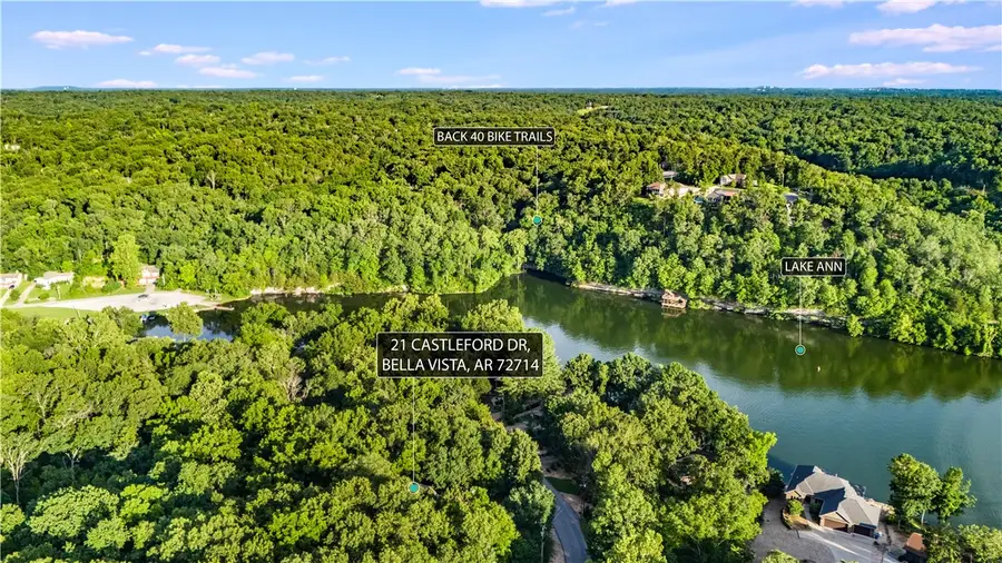 21 Castleford Drive, Bella Vista, AR 72714 - #2