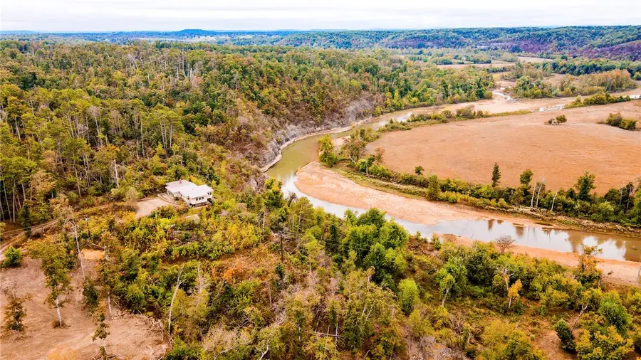11375 High Sky Inn Road, Hindsville, AR 72738 - #2