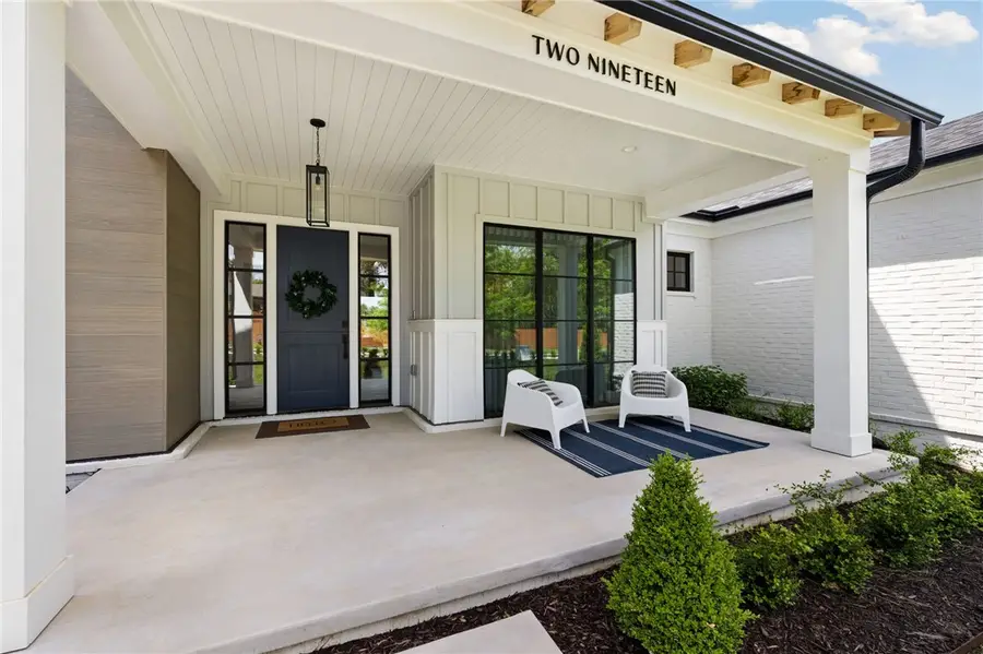 217 W Lawson Street, Fayetteville, AR 72703 - #3