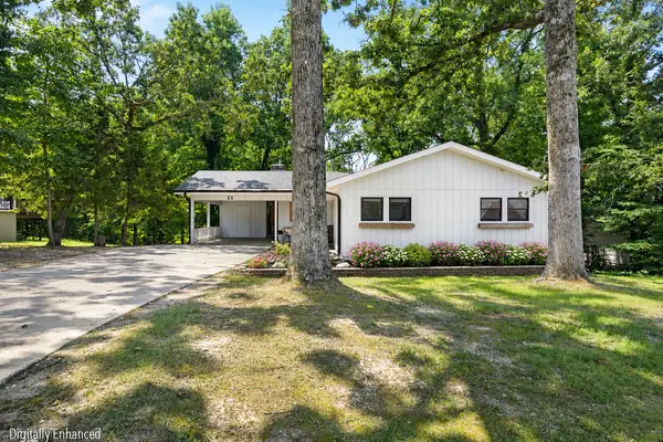 13 Cumbrian Drive, Bella Vista, AR 72714