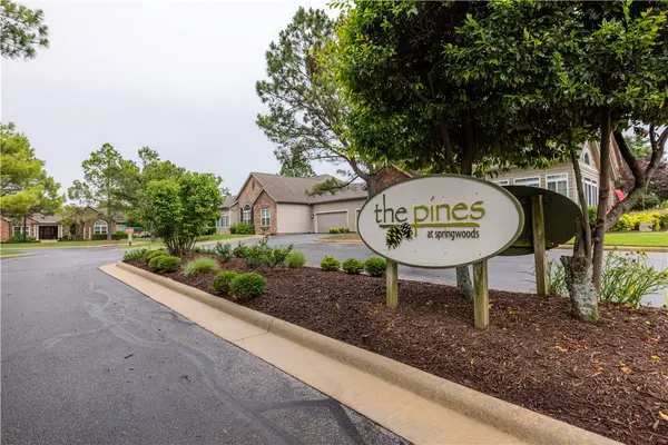 2286 W Pinehills Drive #2, Fayetteville, AR 72704