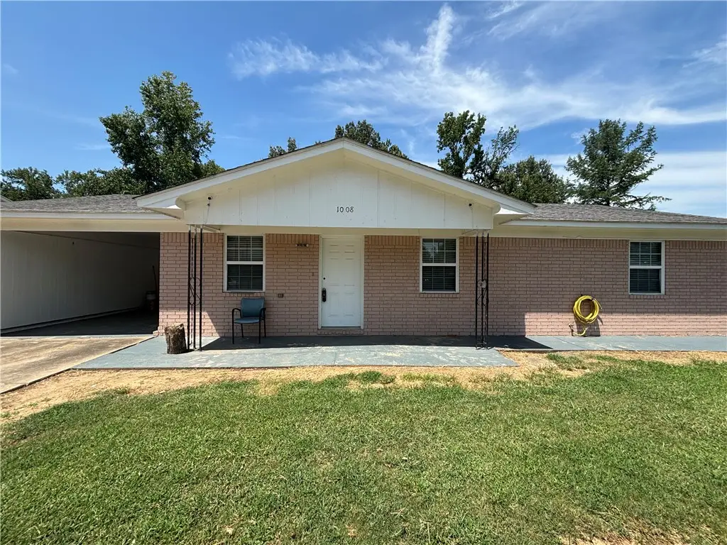 1008 S Muskogee Avenue, Russellville, AR 72801 - #1