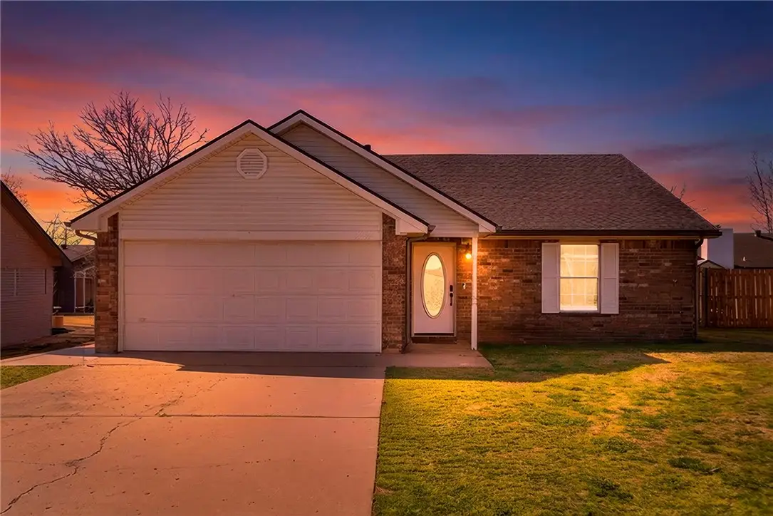 2702 W Margaret Street, Rogers, AR 72756 - #1