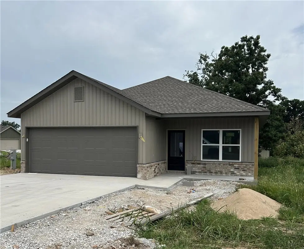 960 Snyder Springs Loop, West Siloam Springs, OK 74965 - #1