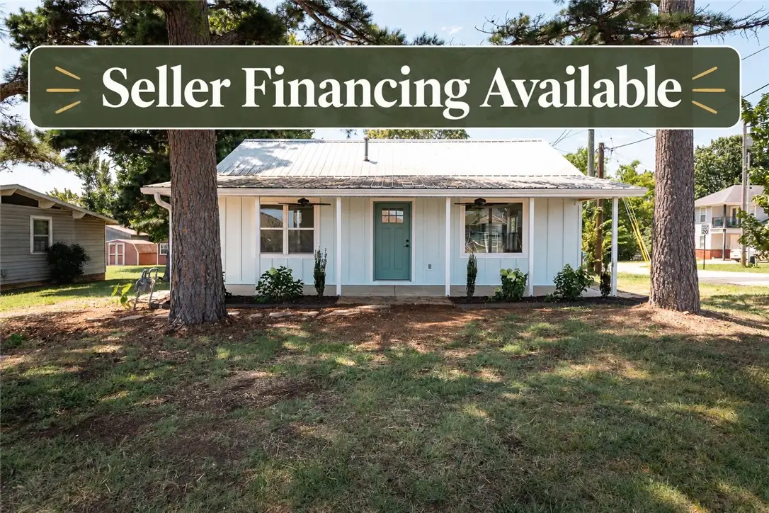 1023 S Morningside Drive, Fayetteville, AR 72701 - #1