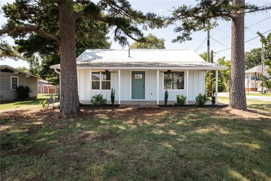 1023 S Morningside Drive, Fayetteville, AR 72701 - #2