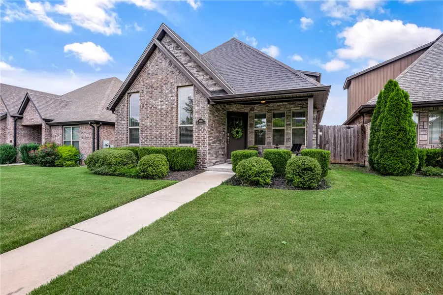 3308 SW Stonepoint Avenue, Bentonville, AR 72713 - #2
