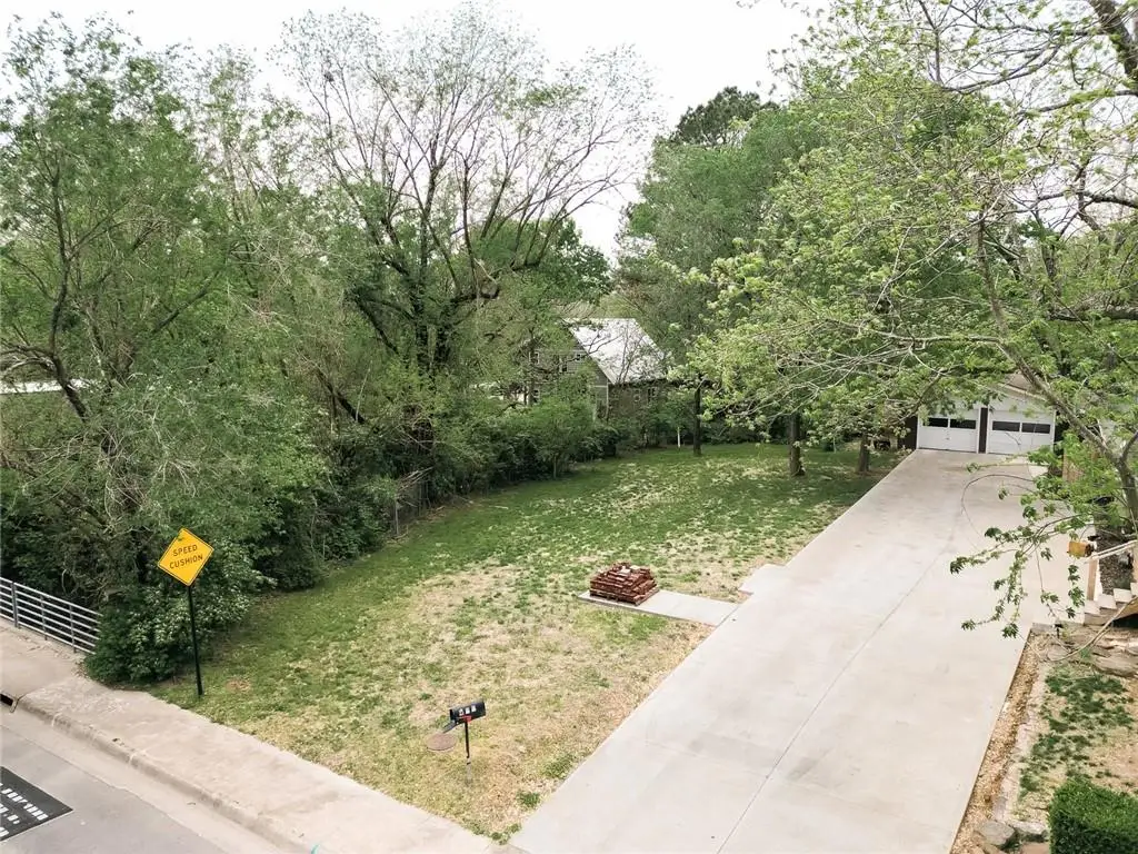 407 S College Avenue, Fayetteville, AR 72701 - #1