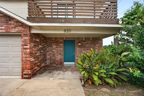 820 Peachtree Drive, Fayetteville, AR 72703
