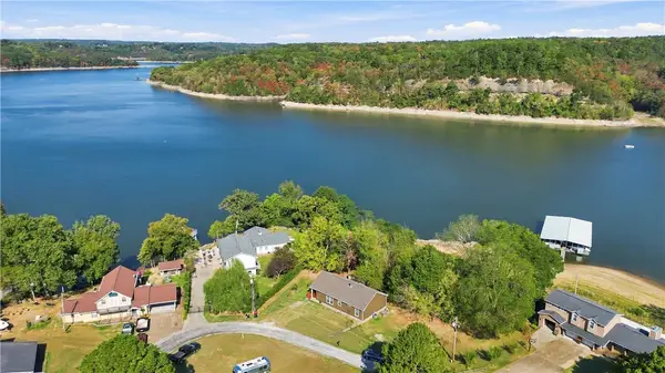 22549 E War Eagle Road, Springdale, AR 72764